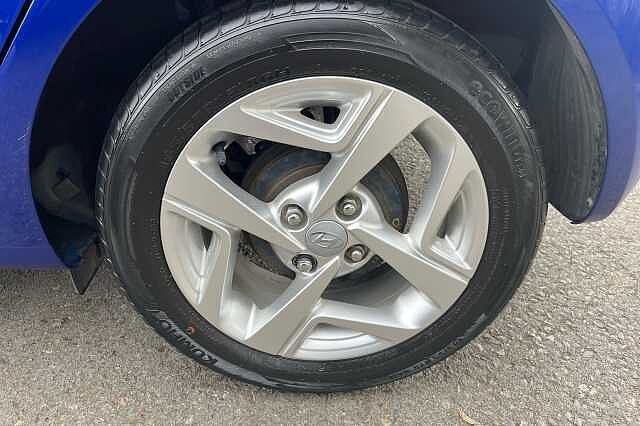 Hyundai i10 1.2 MPi SE Connect 5dr