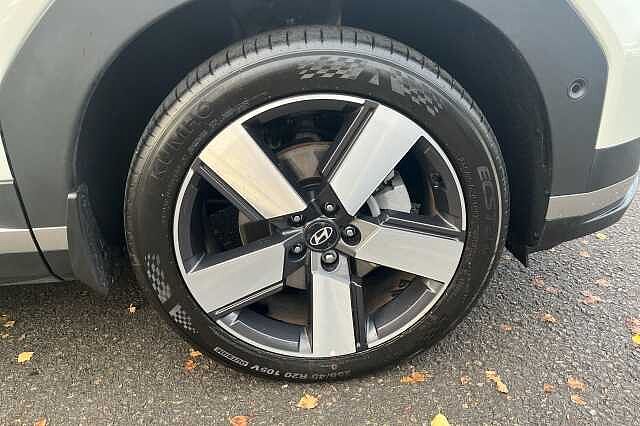 Hyundai Santa Fe 1.6 TGDi Plug-in Hybrid Ultimate 5dr 4WD Auto