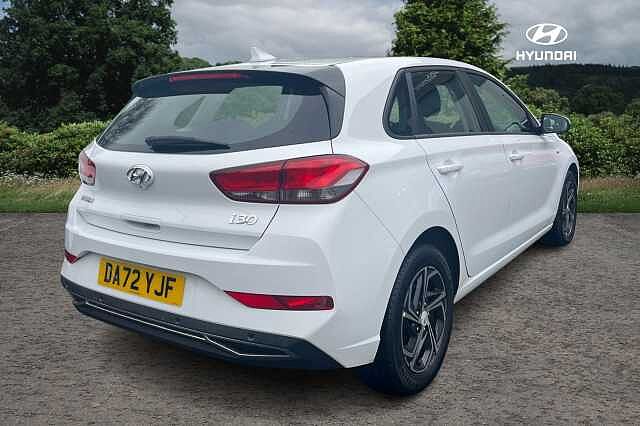 Hyundai i30 T-GDI SE CONNECT MHEV