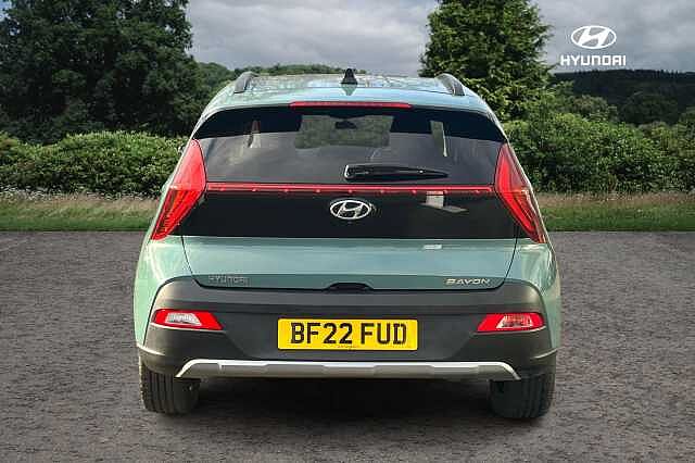 Hyundai Bayon T-GDI PREMIUM DCT MHEV