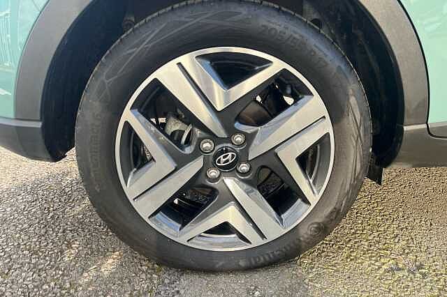 Hyundai Bayon T-GDI PREMIUM DCT MHEV