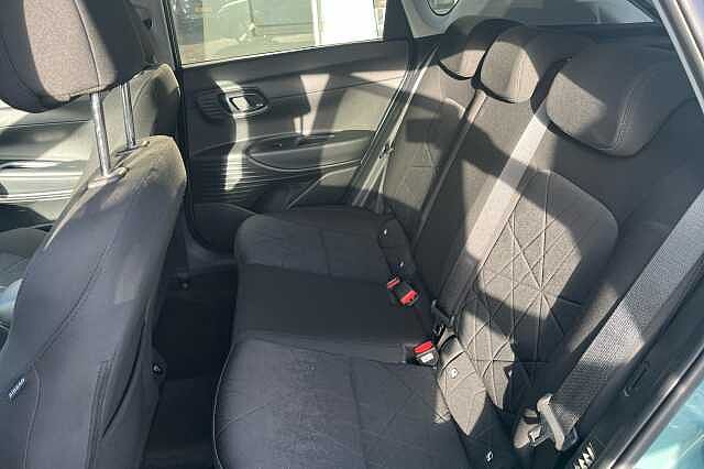 Hyundai Bayon T-GDI PREMIUM DCT MHEV