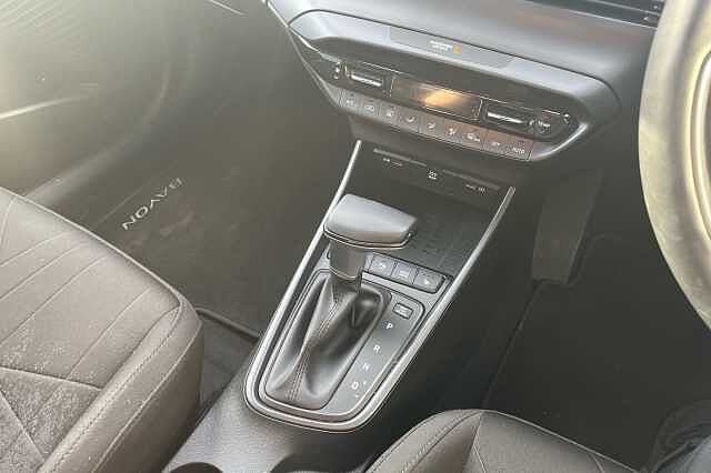 Hyundai Bayon T-GDI PREMIUM DCT MHEV