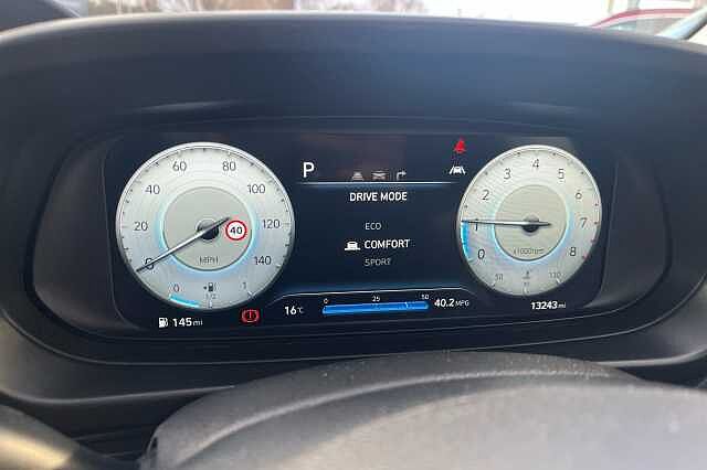 Hyundai Bayon T-GDI PREMIUM DCT MHEV