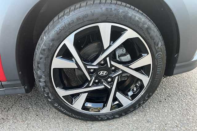 Hyundai Kona T-GDI PREMIUM MHEV