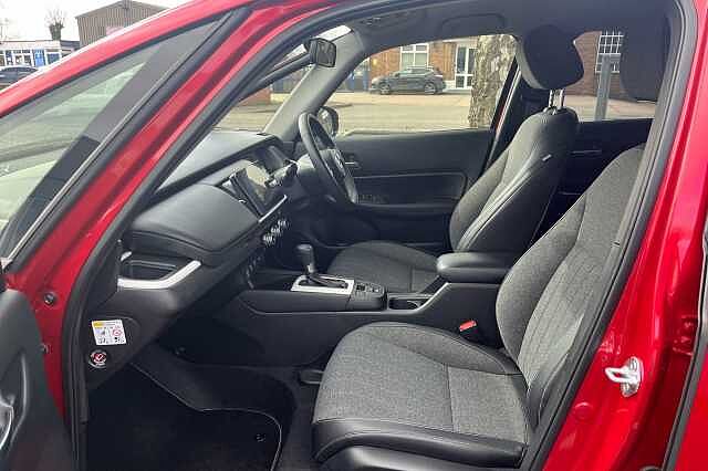 Honda JAZZ I-MMD EX Red