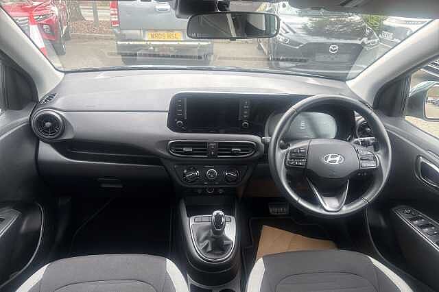 Hyundai I10 ADVANCE Mangrove Green