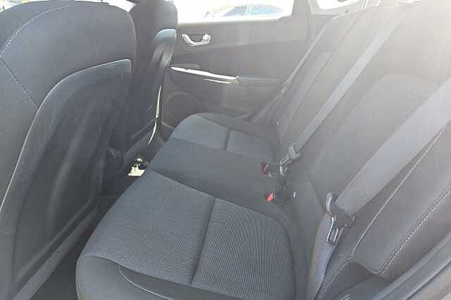 Hyundai Kona T-GDI SE CONNECT MHEV