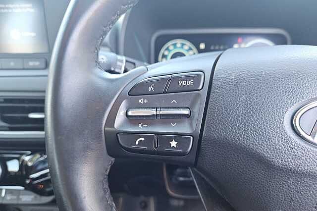 Hyundai Kona T-GDI SE CONNECT MHEV