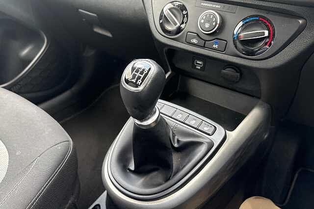 Hyundai i10 MPI PREMIUM