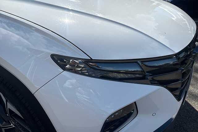 Hyundai TUCSON T-GDI PREMIUM Atlas White