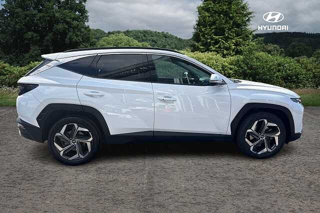 Hyundai TUCSON T-GDI PREMIUM Atlas White
