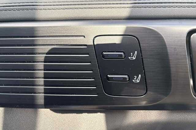 Hyundai Santa Fe 1.6T Calligraphy SUV 5dr Petrol Hybrid Auto 4WD Euro 6 (s/s) (7Seat) (239 ps)